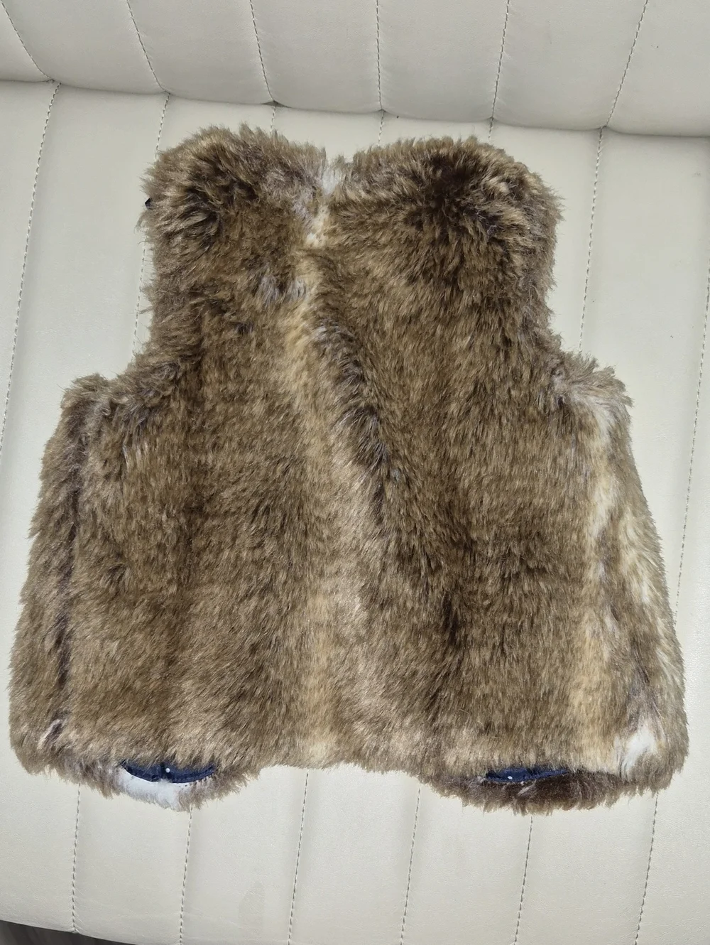 OshKosh B'gosh Brown Faux Fur Vest 2T with Navy Polka Dot Lining
